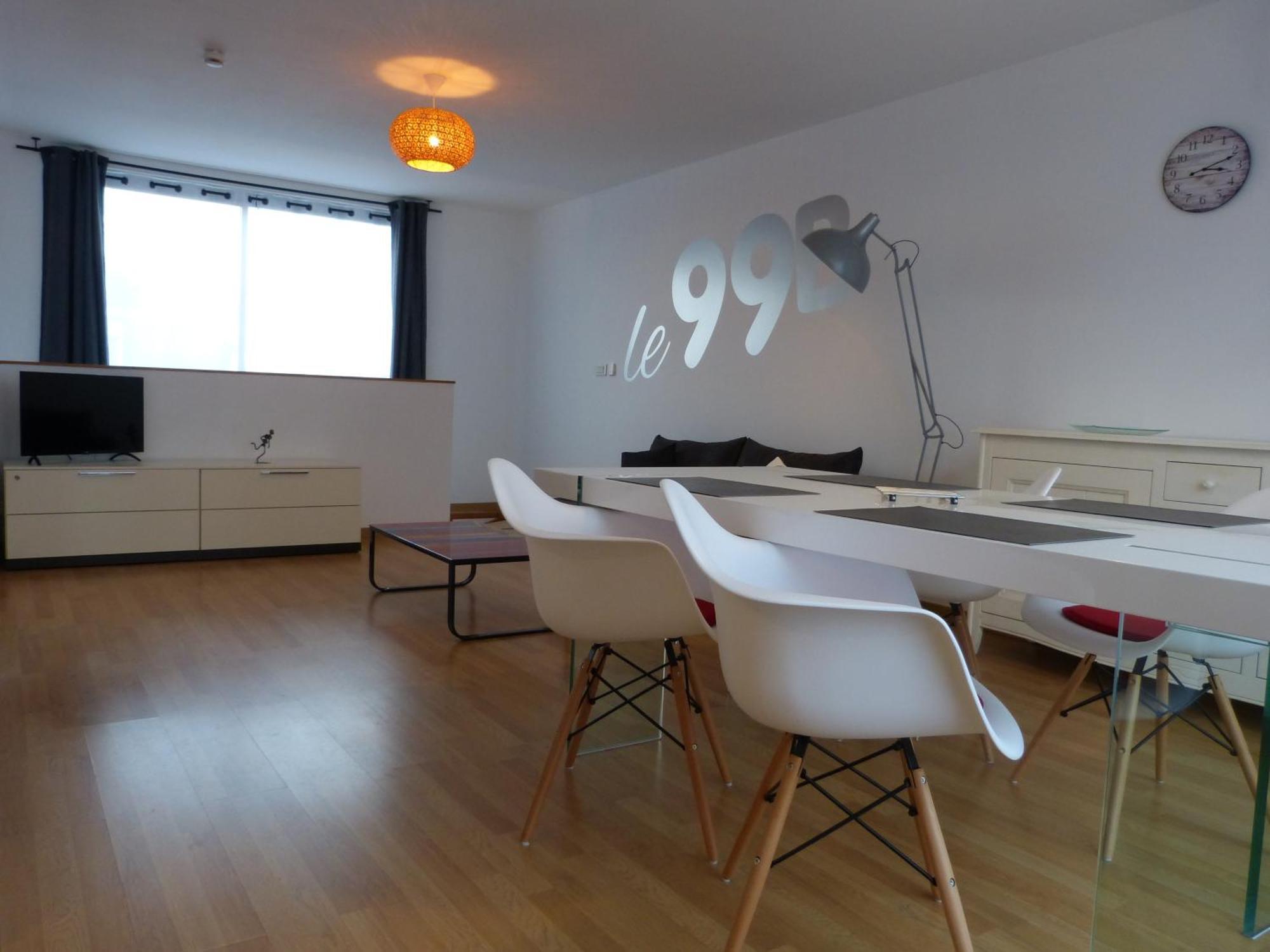 Le 99B Modern Apartment Queen Size Bed Connected Tv Hallennes-lez-Haubourdin Kültér fotó